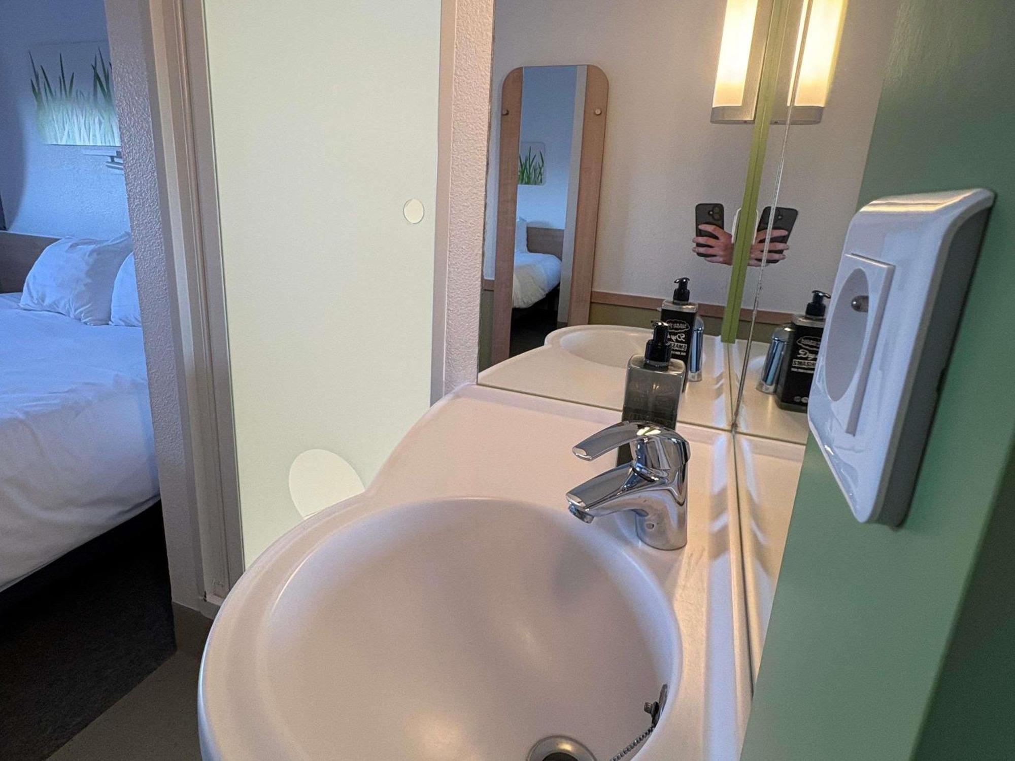 Ibis Budget Ancenis Mésanger Exterior photo