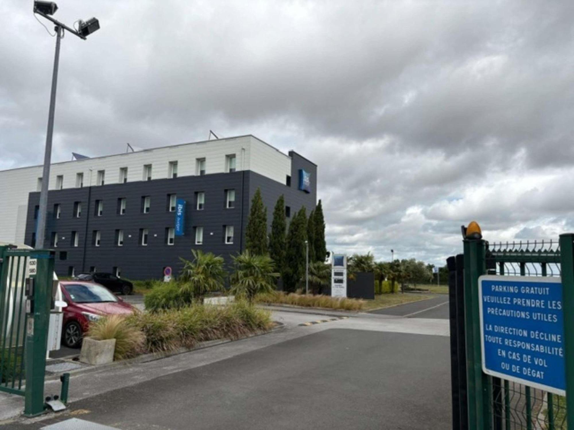 Ibis Budget Ancenis Mésanger Exterior photo