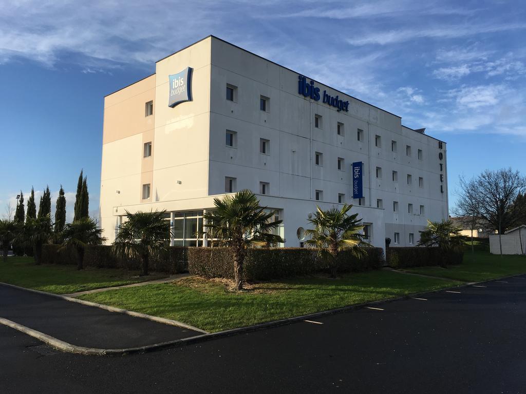 Ibis Budget Ancenis Mésanger Exterior photo